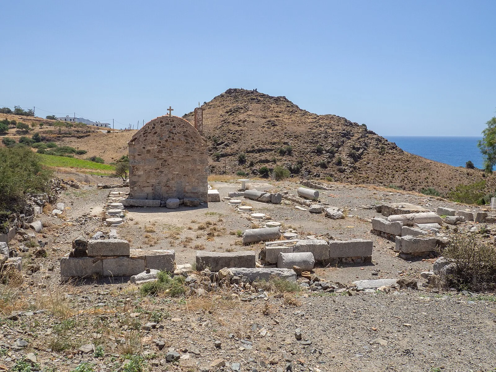 Leben, Crete